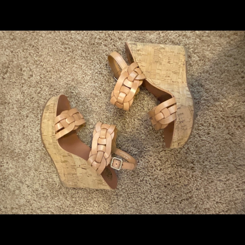 Tori Burch brown wedge - Picture 2 of 4